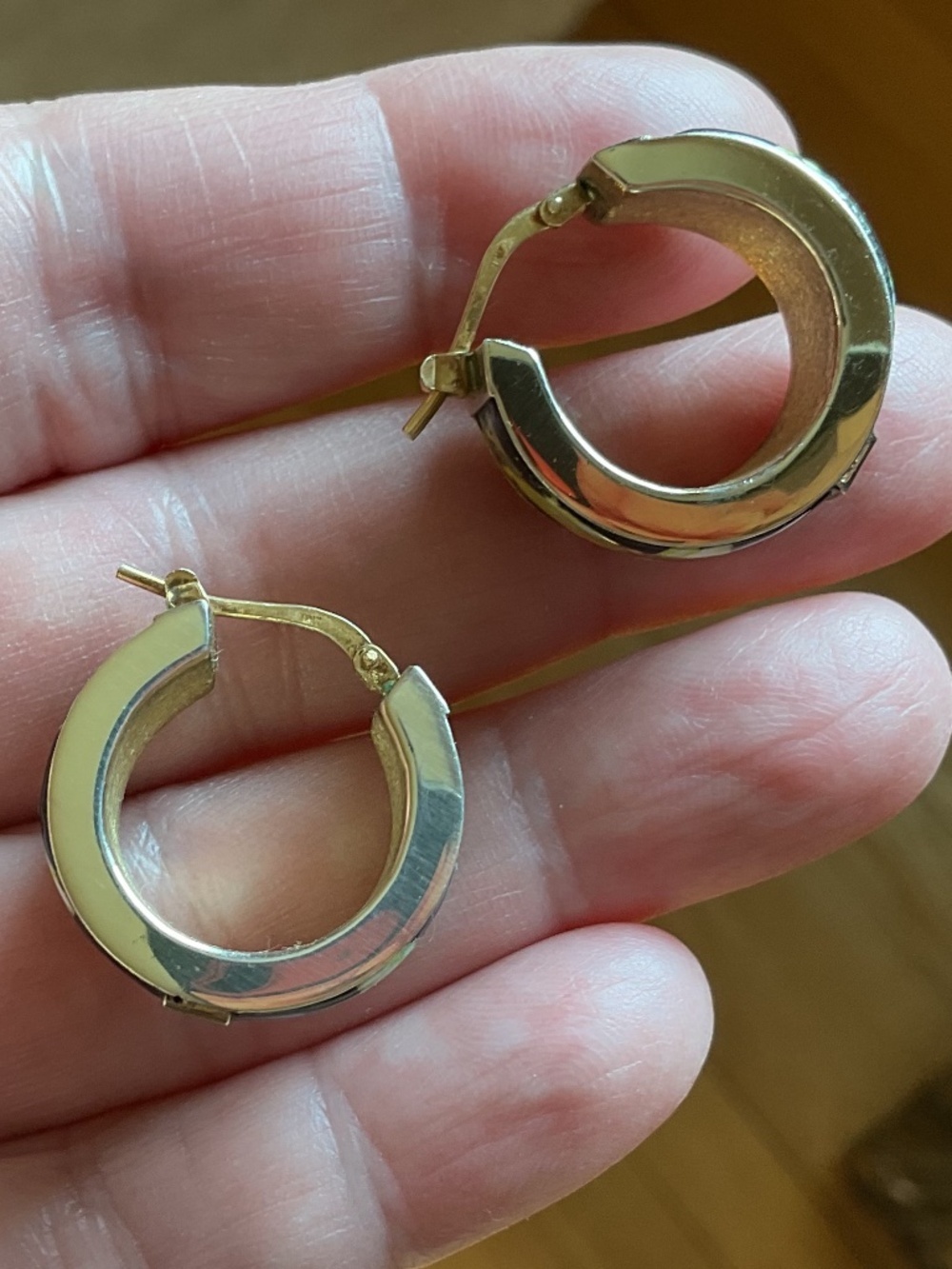 TAGLIAMONTE Gold Plated Sterling Silver 925 Sicilian Lemons Enamel Round Earring - Picture 4 of 15